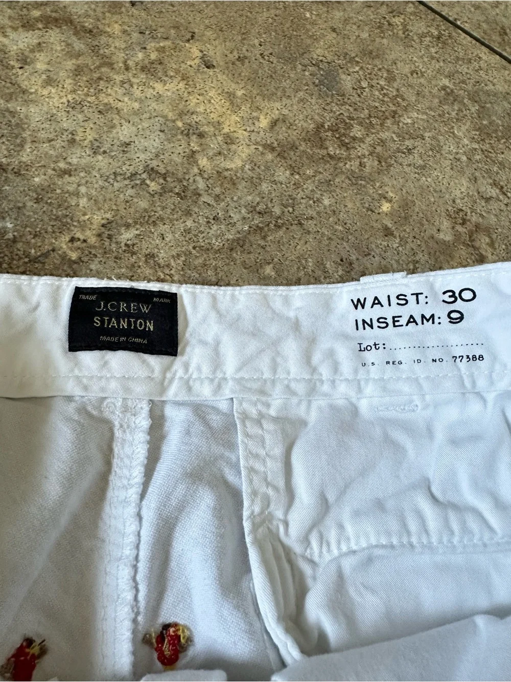 J Crew Stanton Men’s 30 White Chino Bermuda Shorts Hula Girl Palm Tree Tropical